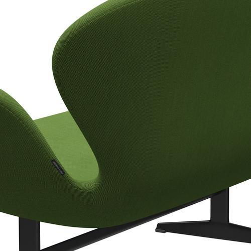 Fritz Hansen Svan soffa 2-personers, svart lack/steelcut trio gräsgrön