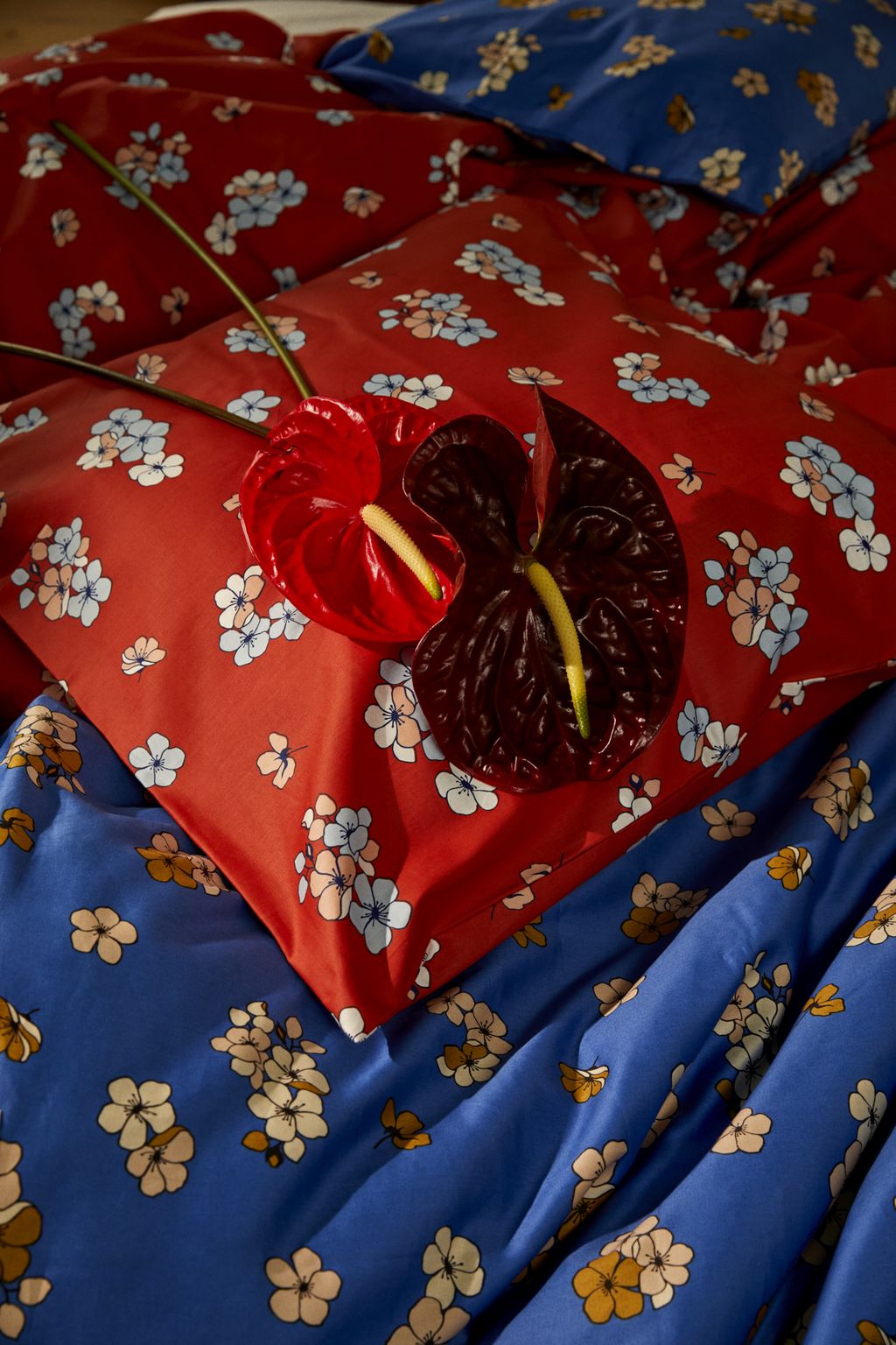 JUNA Stora behagligt sängkläder 140x220 cm, chili