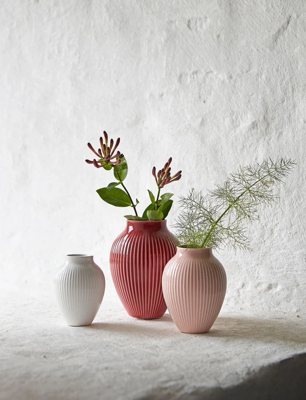 Knabstrup Keramik Vase med Riller H 12,5 cm, Bordeaux