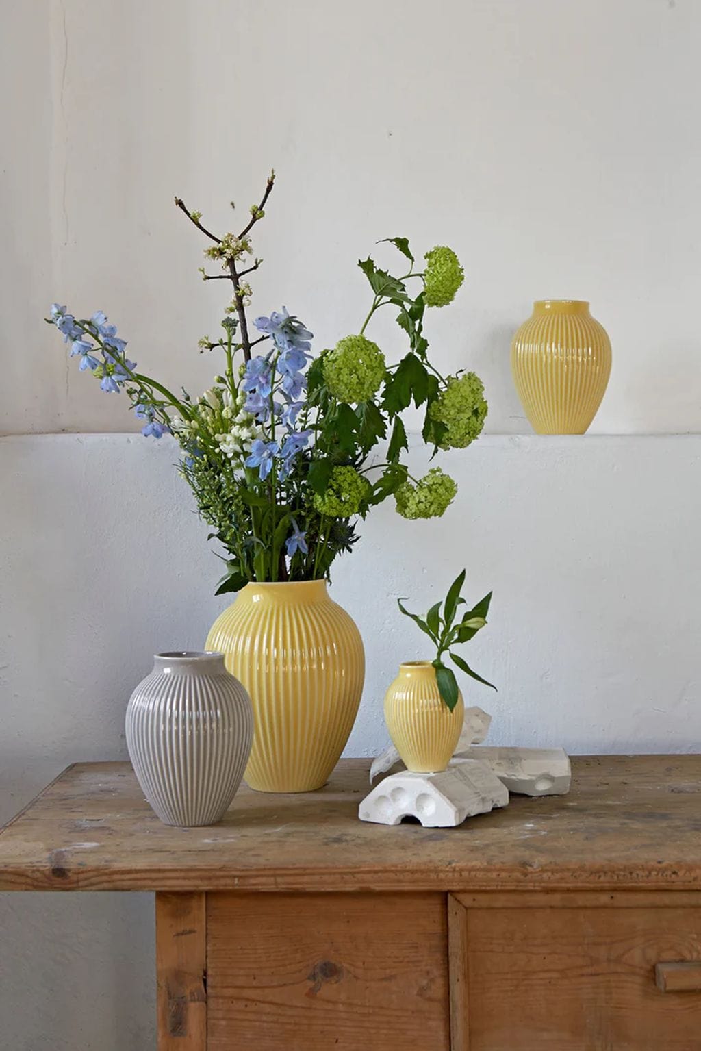 Knabstrup Keramik Vas med spår h 12,5 cm, grå