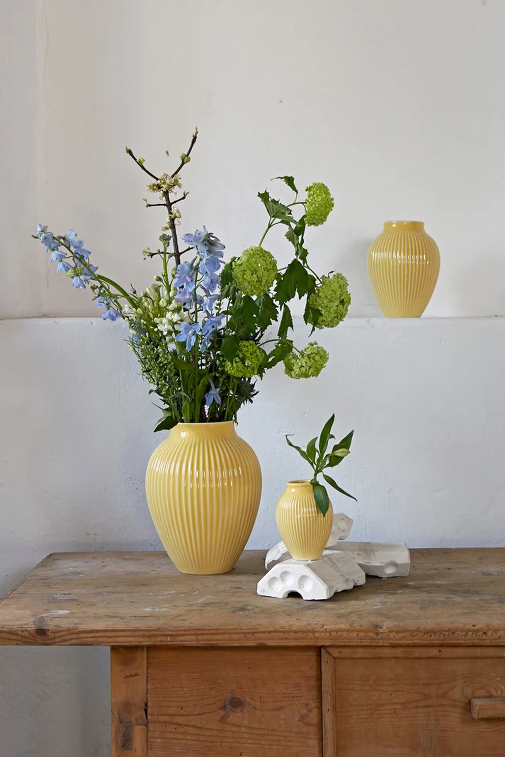 Knabstrup Keramik Vase med Riller H 20 cm, Gul