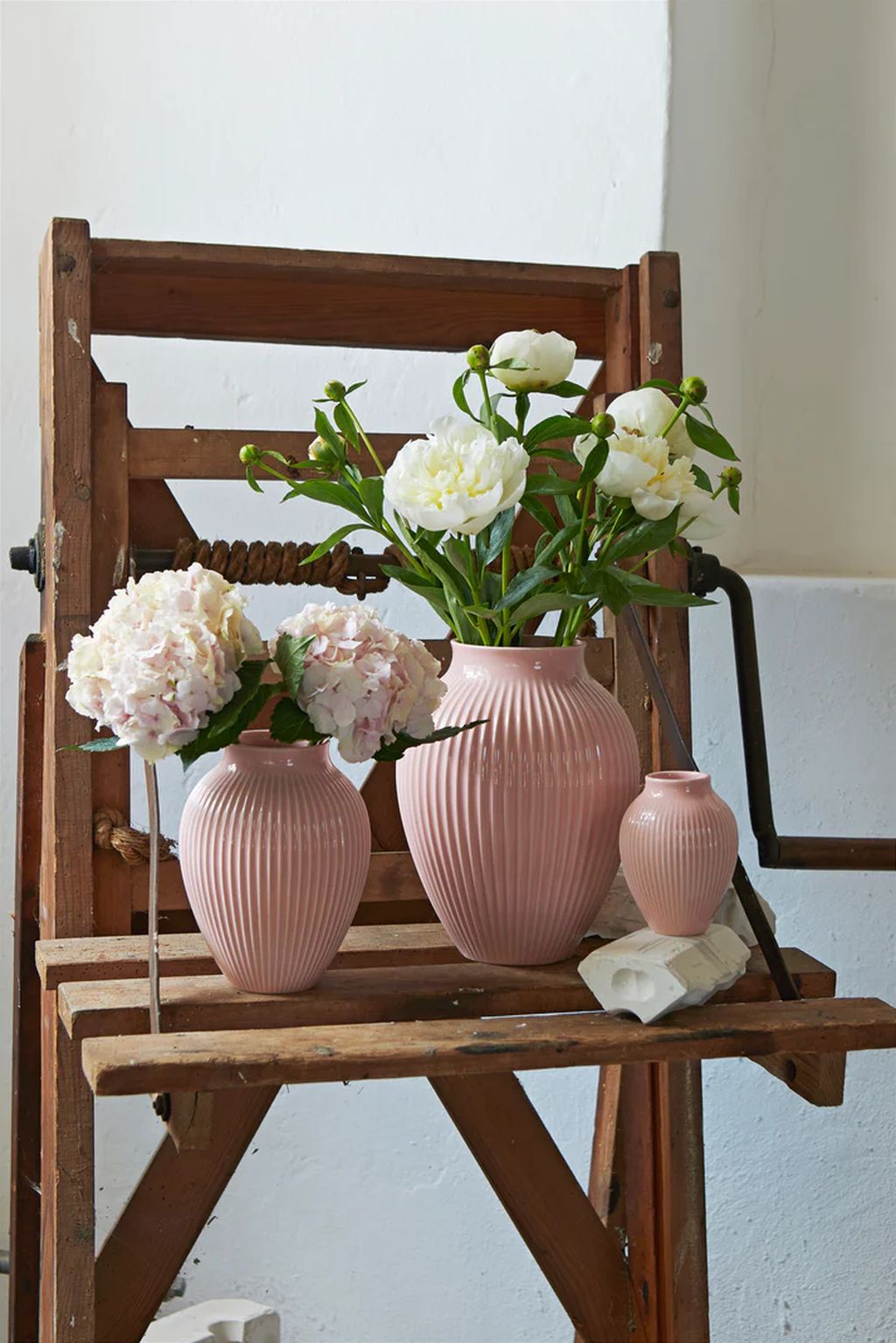 Knabstrup Keramik Vas med spår h 27 cm, rosa