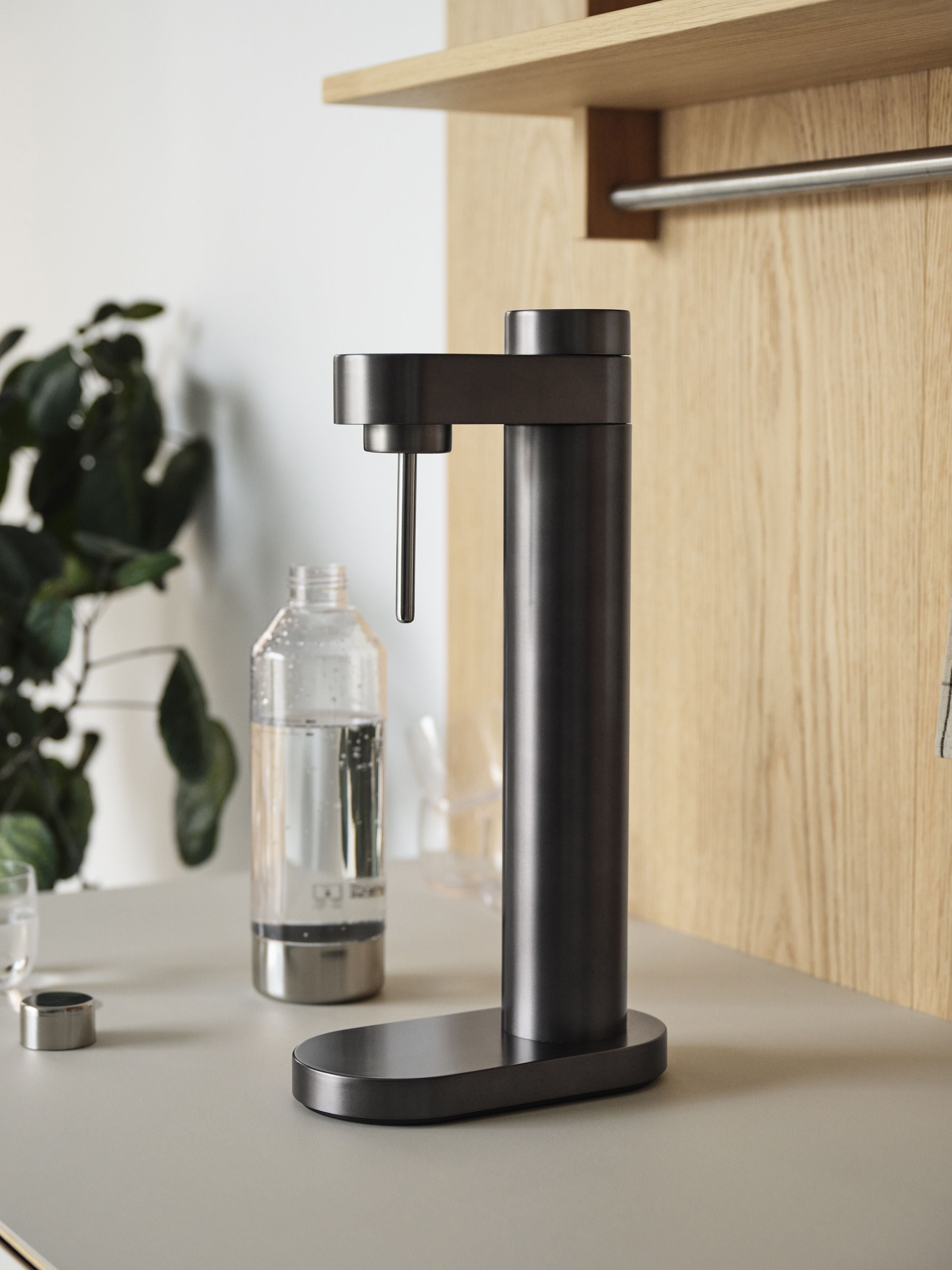 Stelton Brus karbonator, svart metallisk