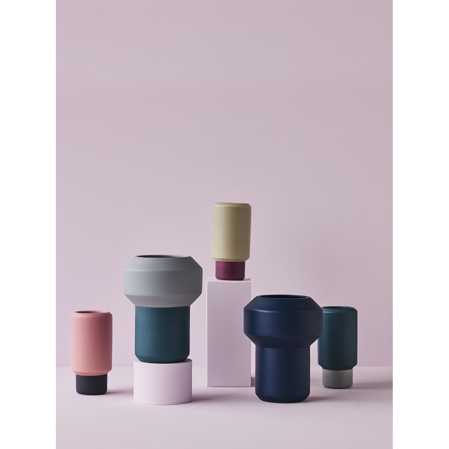Lucie Kaas Fumario Vase Pink/Dark Grey, 16,5 cm