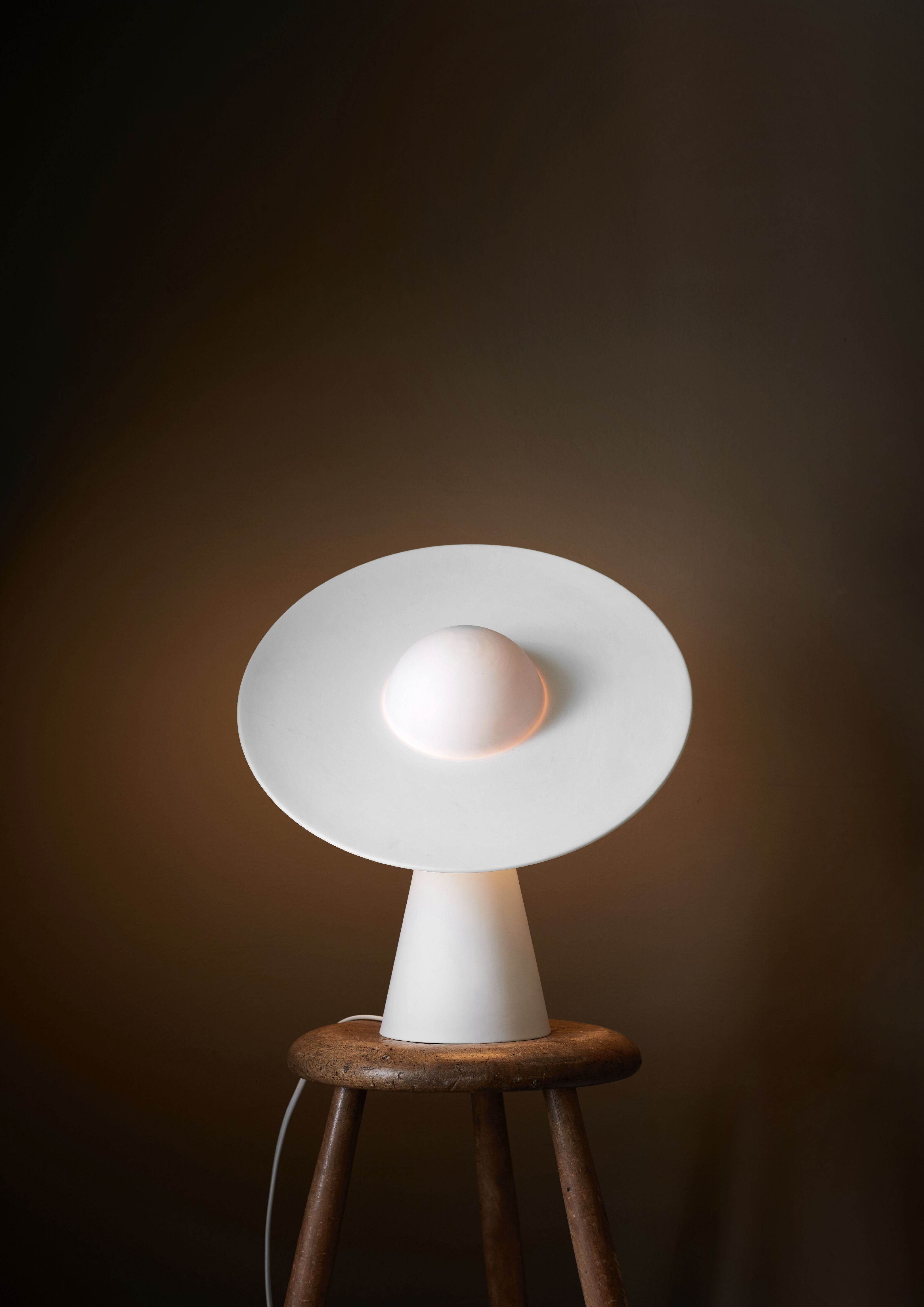 Moebe Ceramic Bordlampe, Hvid