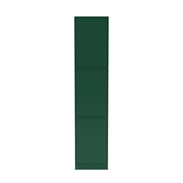 Montana vävstol smal bokhylla med 7 cm piedestal, tallgrön