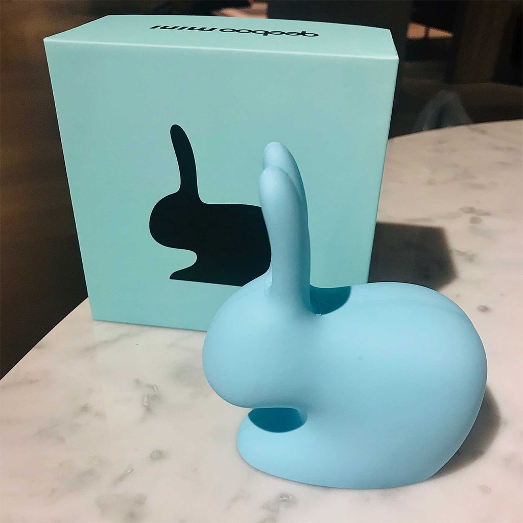 Qeeboo Rabbit Mini Powerbank, Blue