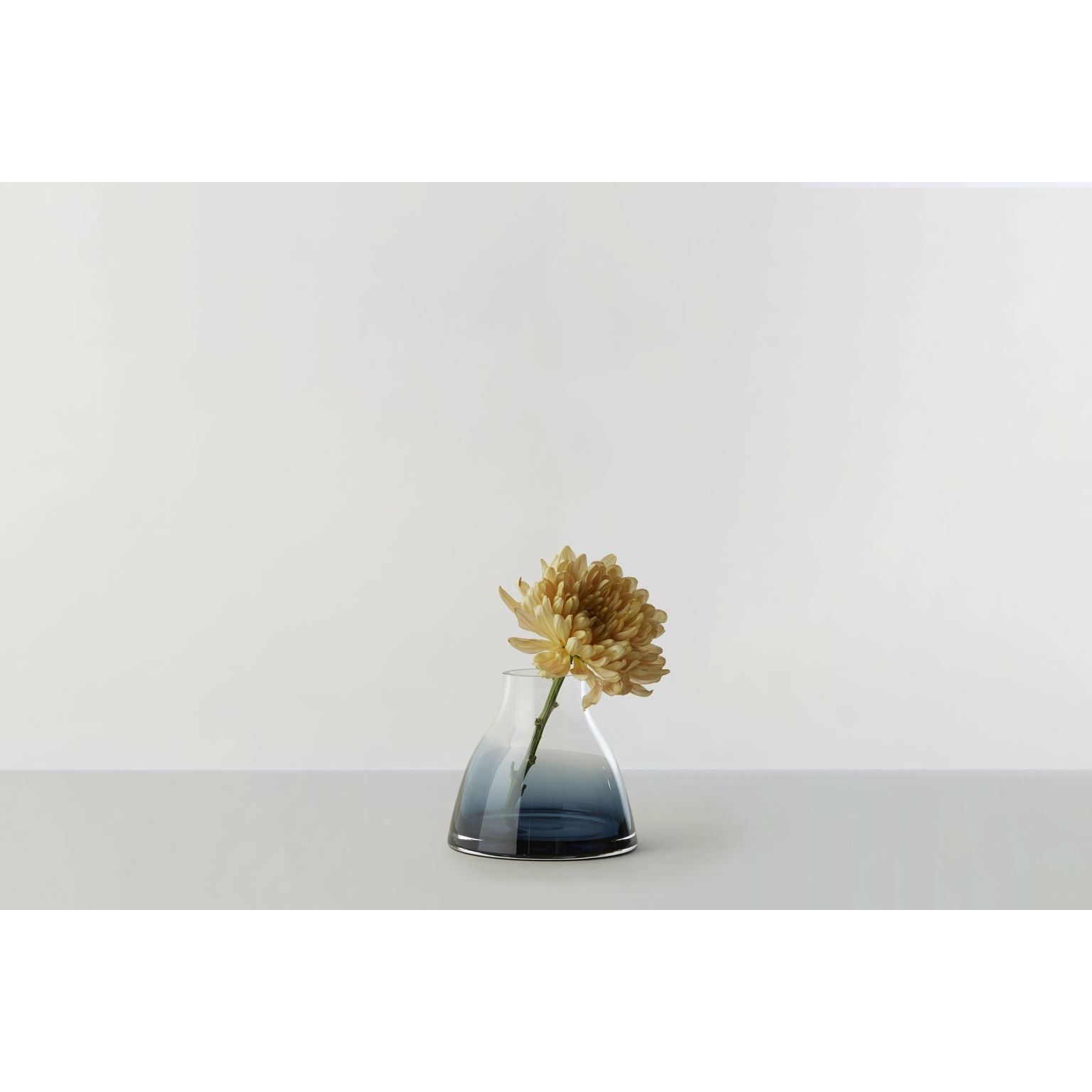 Ro Collection Nej. 1 Flower Vase Øxh 13x12, Indigo Blue