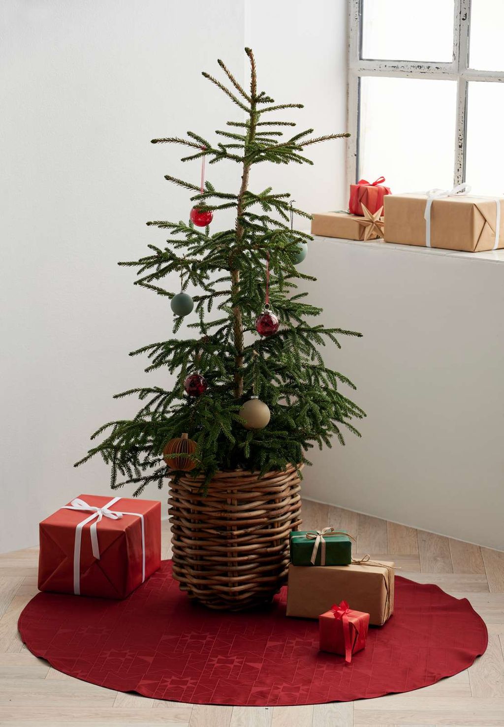 Södahl Star Christmas Tree Filt 120x120 cm, röd