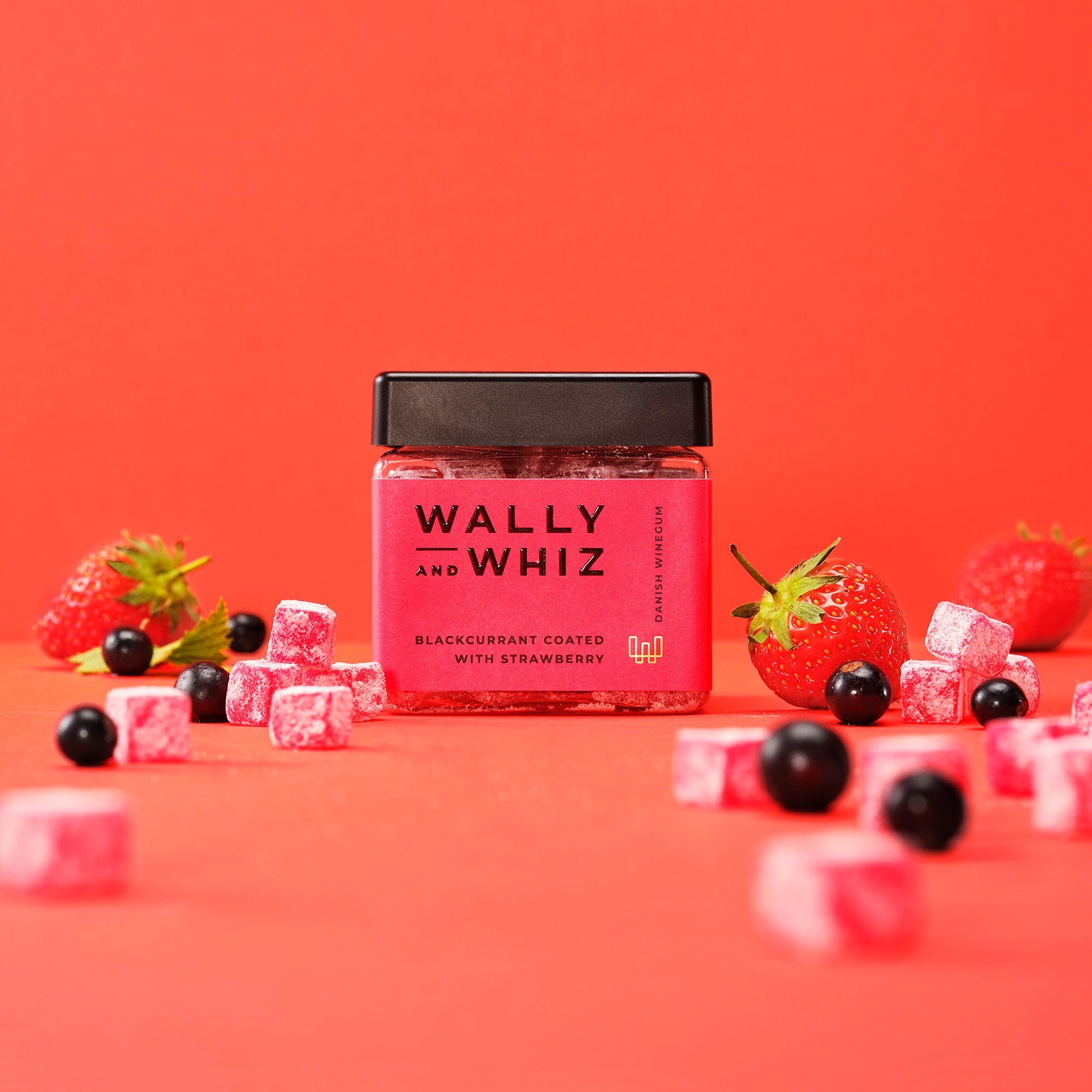 Wally and Whiz Vingummi kub svartvinkel med jordgubbar, 140 g
