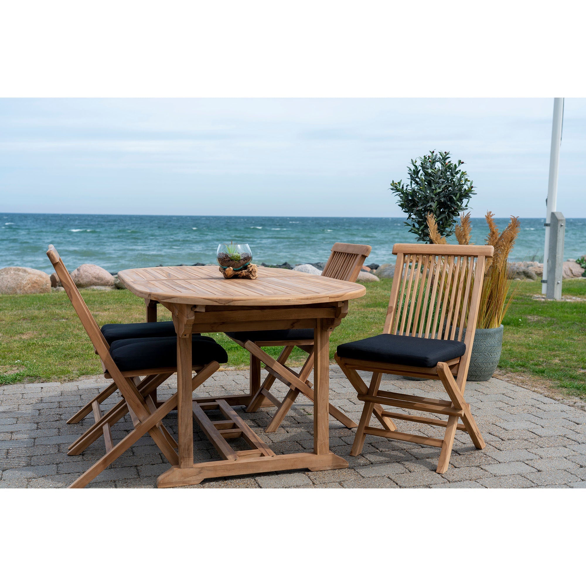 House Nordic Salamanca Teak Dining Table