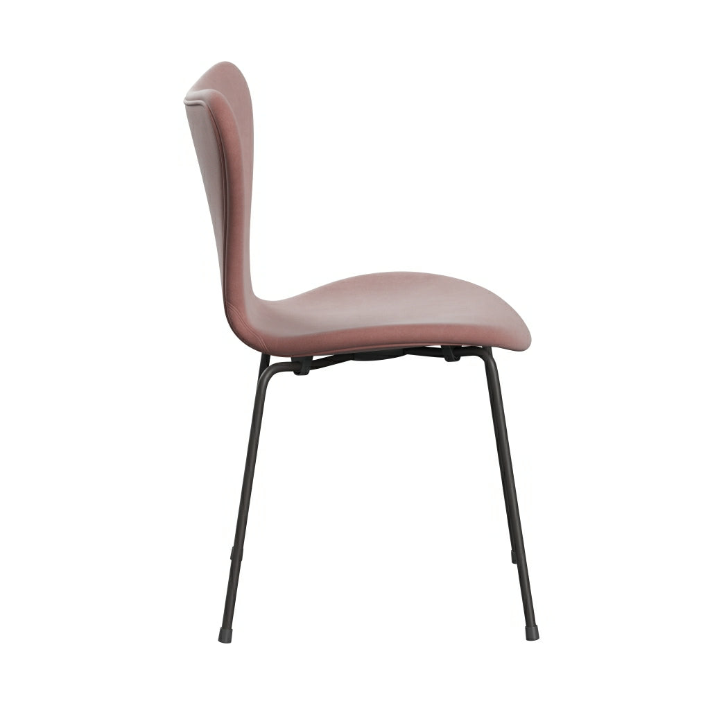 Fritz Hansen 3107 Chair Full Upholstery, Warm Graphite/Belfast Velvet Misty Rose