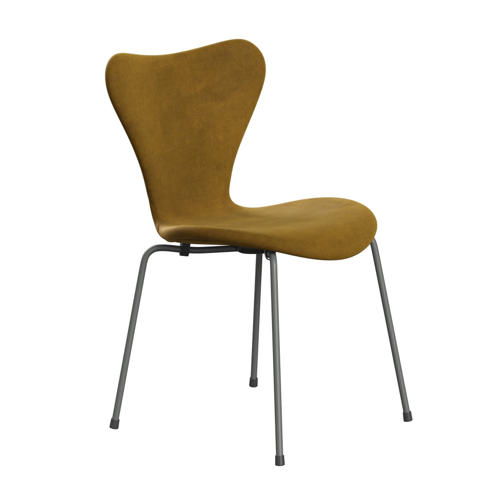 Fritz Hansen 3107 Chair Full Upholstery, Silver Grey/Belfast Velvet Soft Ochre