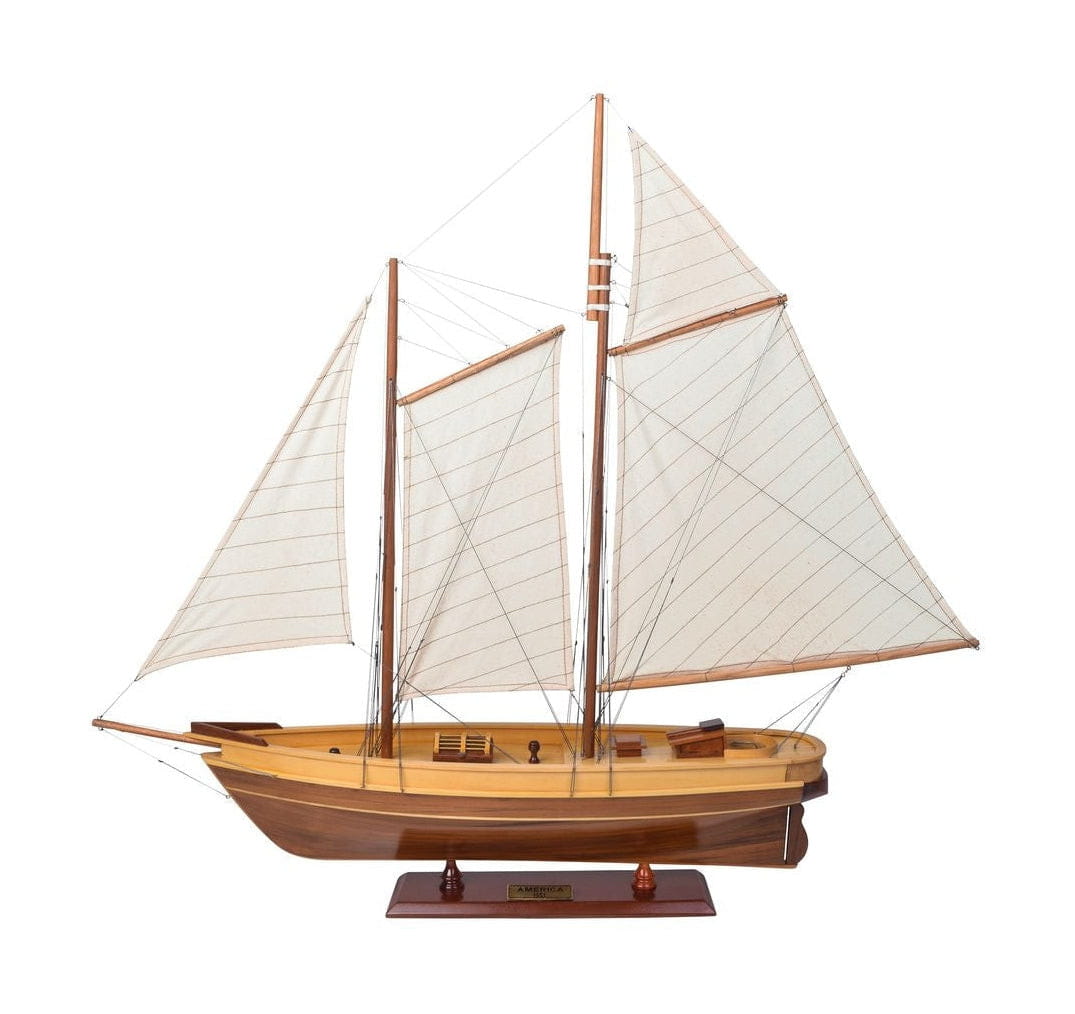 Authentic Models America Sailing Ship Model, liten