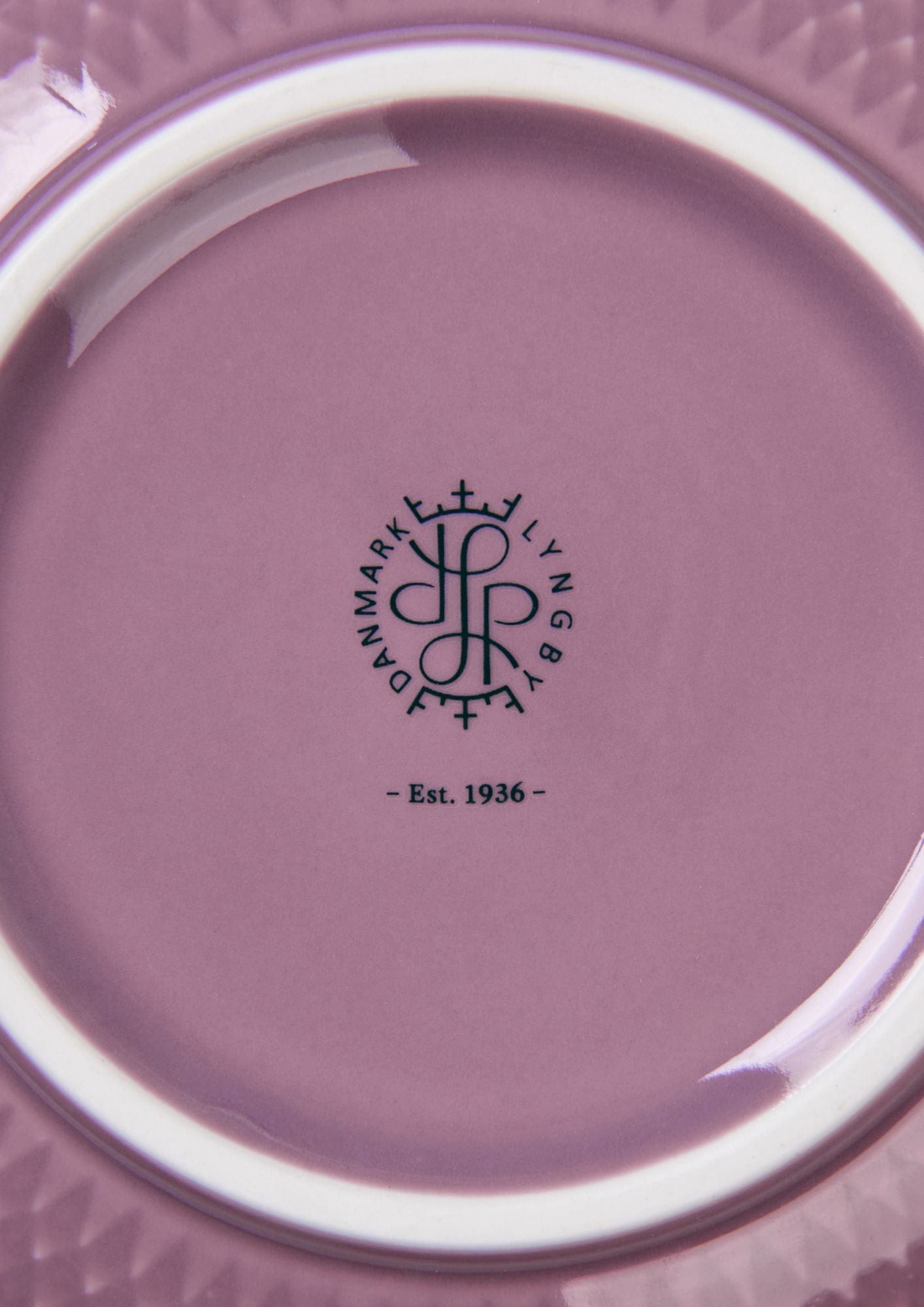 Lyngby Porcelæn Rhombe Color Bowl Ø15.5 cm, lila