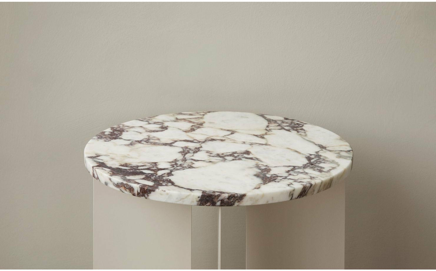 Audo Copenhagen Androbyne sidobordbänkskiva, Crystal Rose marmor